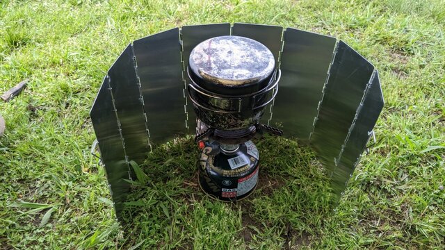 ULキャンプ道具:シングルガスバーナーからアルコールストーブへ/CAPTAIN STAG オーリック 小型ガスバーナーコンロ M-7900