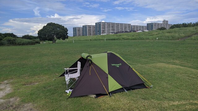 2020年盛夏ソロ初デイキャン＠淀川河川公園・太子橋地区／テント設営