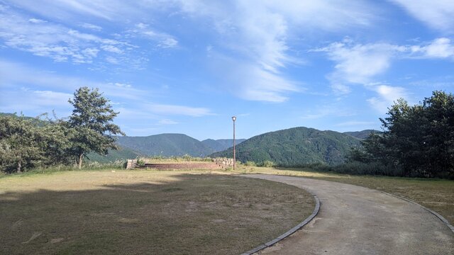 【滋賀県】マキノ高原キャンプ場（奥琵琶湖）／2022年初秋の林間ソロ徒歩キャンプ／展望サイト